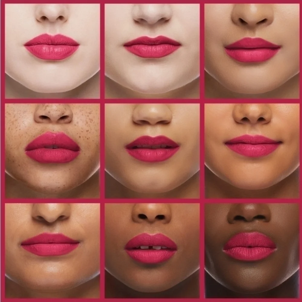 L'Oréal color riche Plump & shine lipstick shade 922